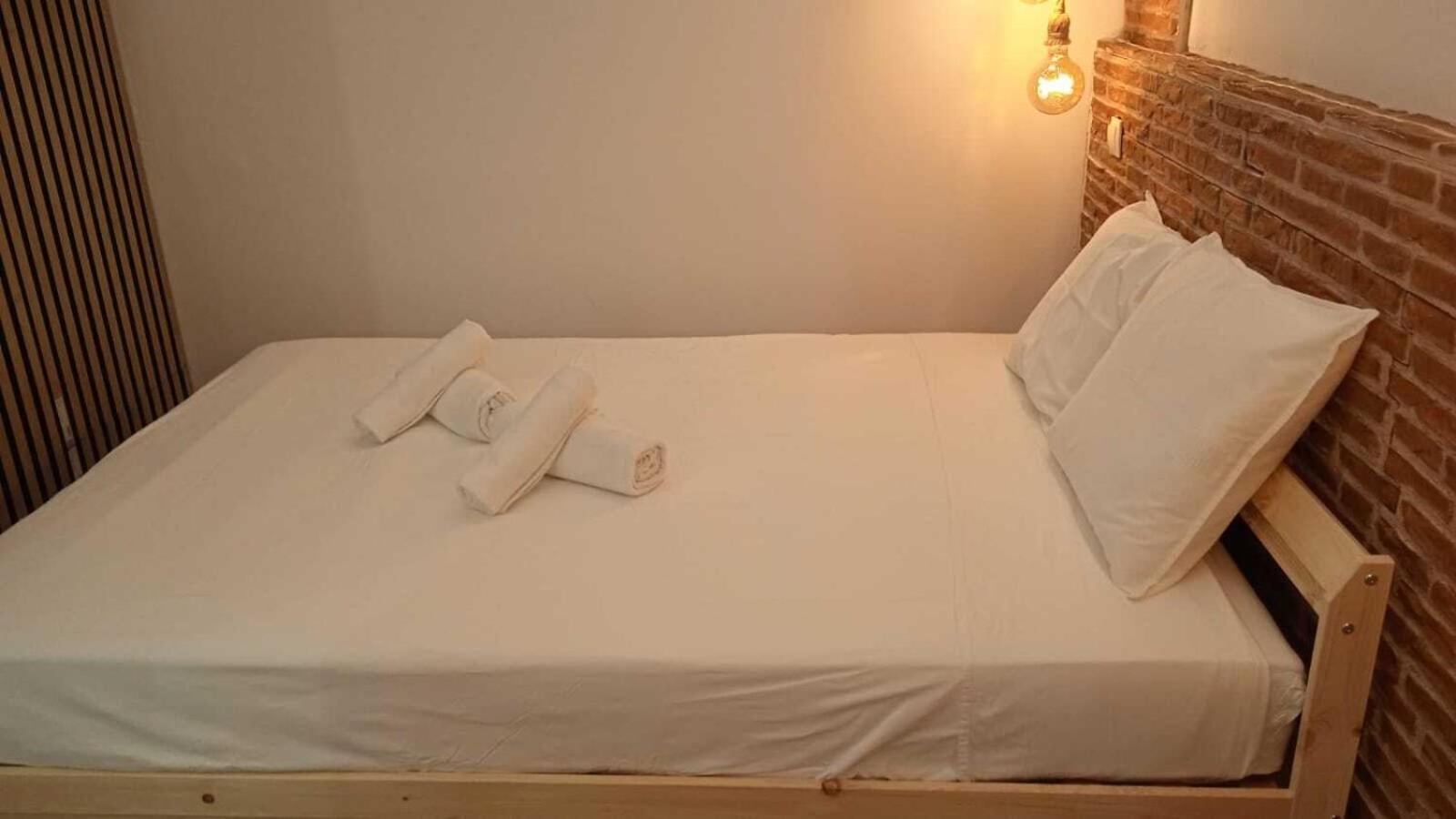Apartamentos Santiago Cordero Madrid Zimmer foto